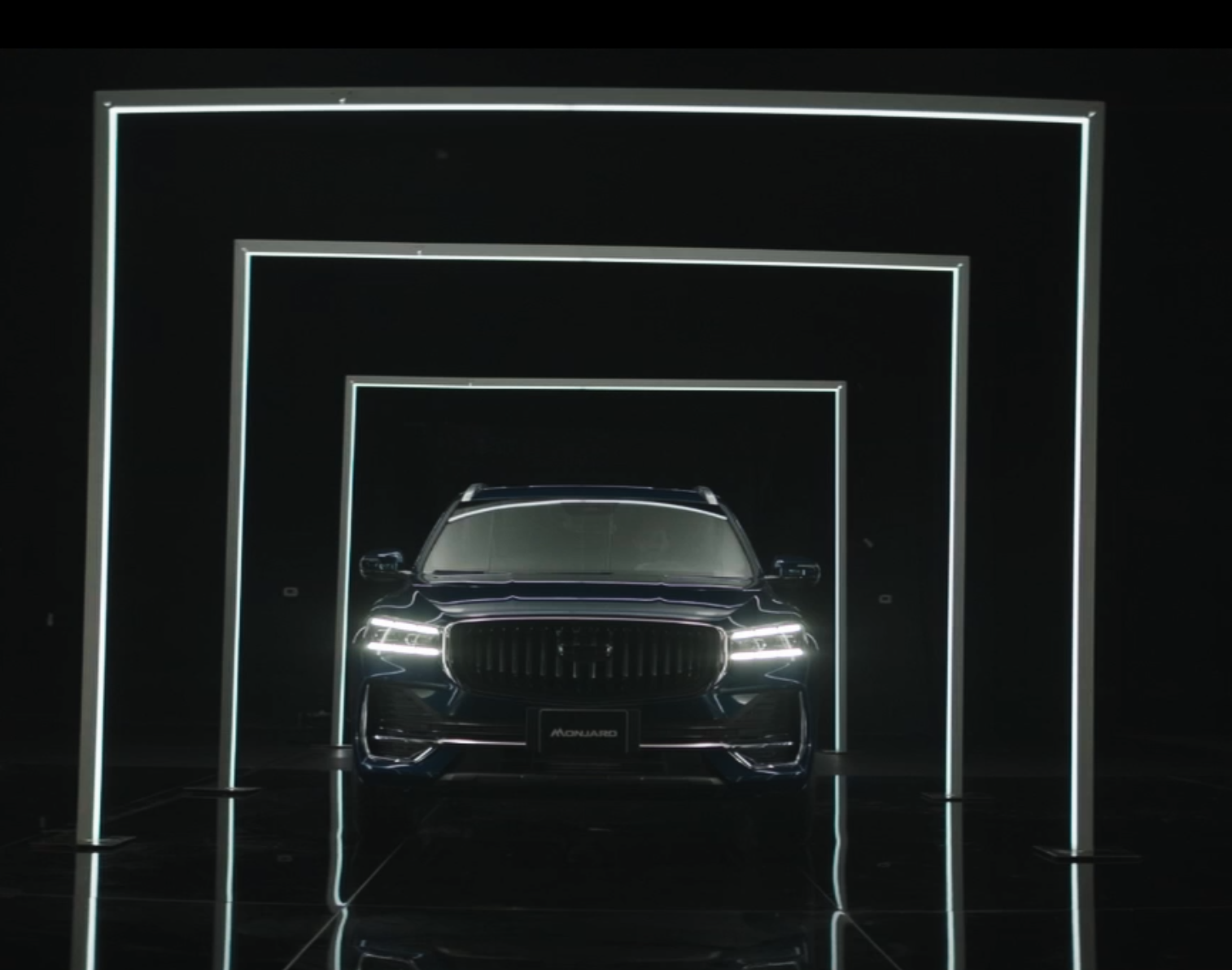 Chic, Modern, Powerfull